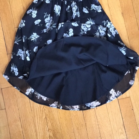 Abercrombie Cold Shoulder Floral Dress NWOT - Picture 7 of 7